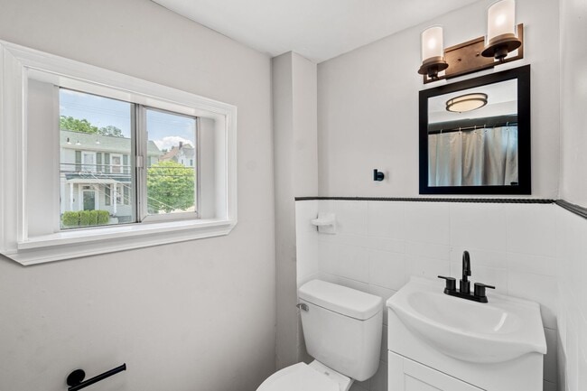 Photo - Gorgeous 3 bedroom home in Verona available September 1!