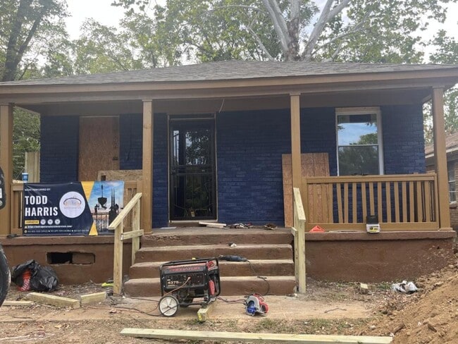 Building Photo - 1589 Mississippi Blvd