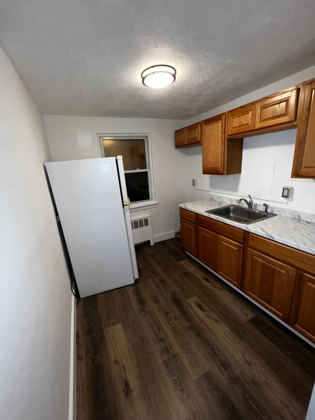 Photo - 9B Carolyn Ter Unit 9 B Carolyn Terrace Rosel