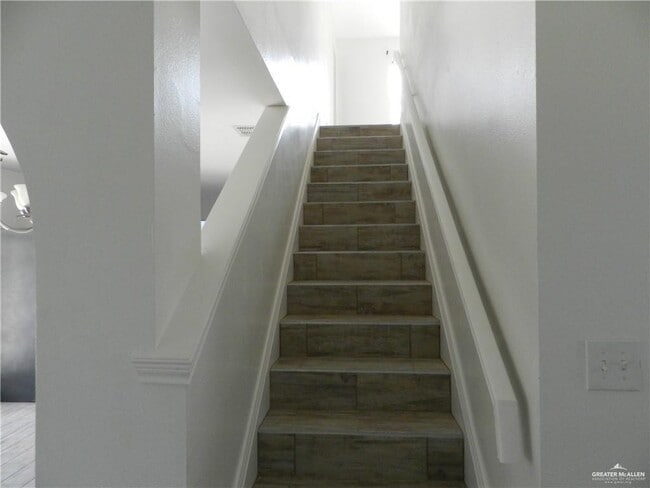 Photo - 25 Providence Ave