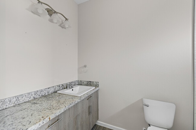 Photo - 912 N Kentucky St Unit 3