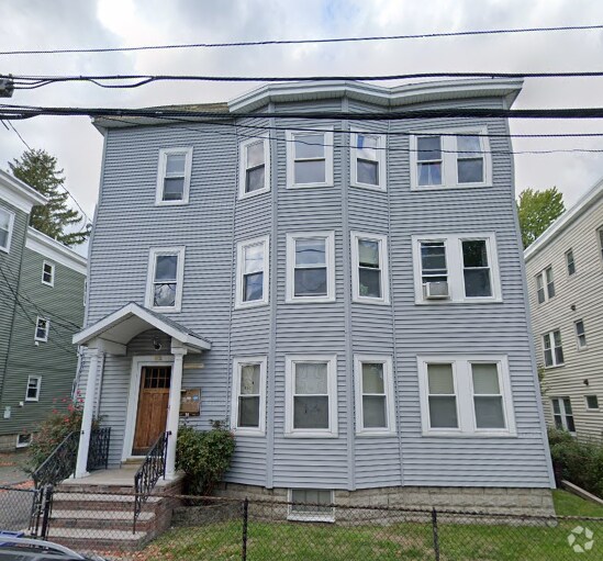 Building Photo - 62 Brock St Unit 2 Rental