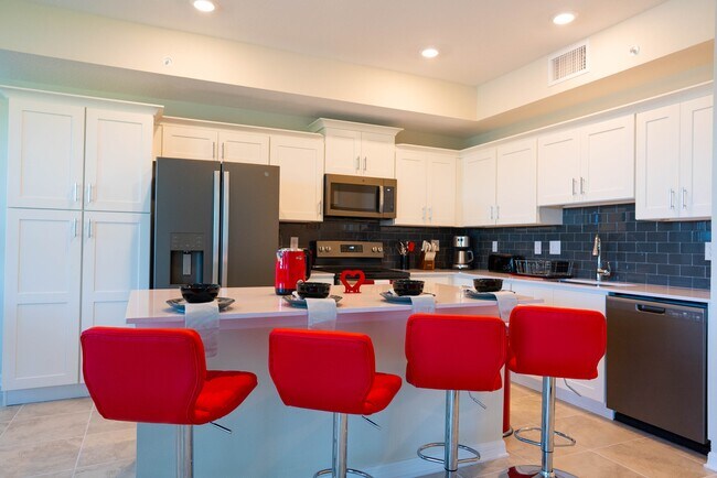 Photo - 3171 Paradox Cir