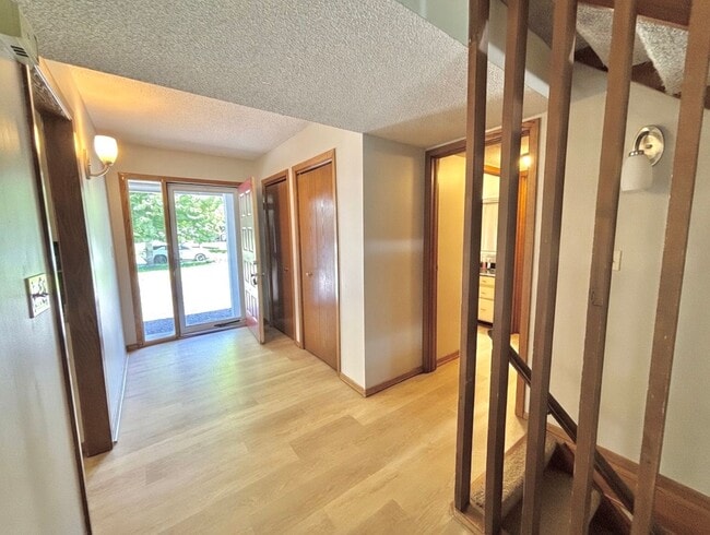 Photo - Entertainers dream in the heart of Eden Prairie! 3000+sf, updated, beautiful yard!!