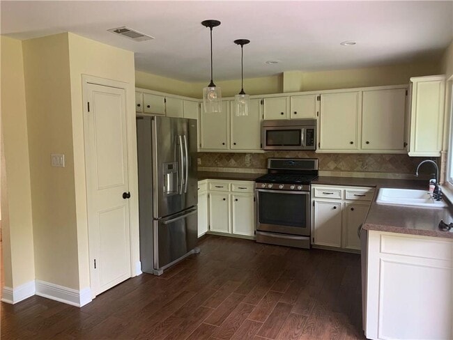 Photo - 6705 Woodcrest Dr