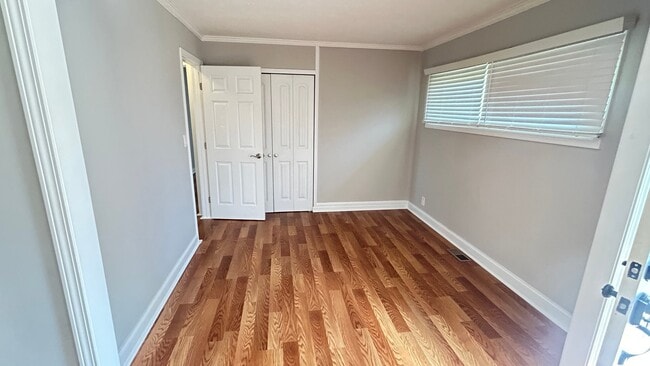 Photo - 2110 Keeneland Blvd