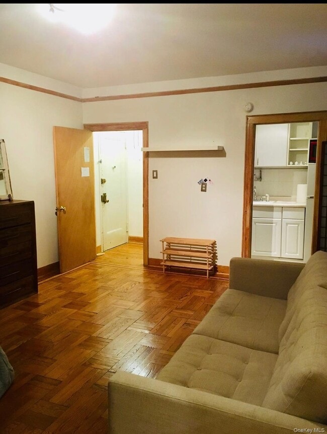 Building Photo - 4315 46th St Unit B7 Rental