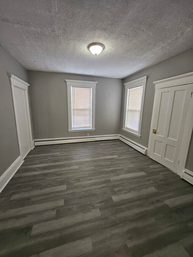 Photo - 275 Lake Ave Unidad 1F