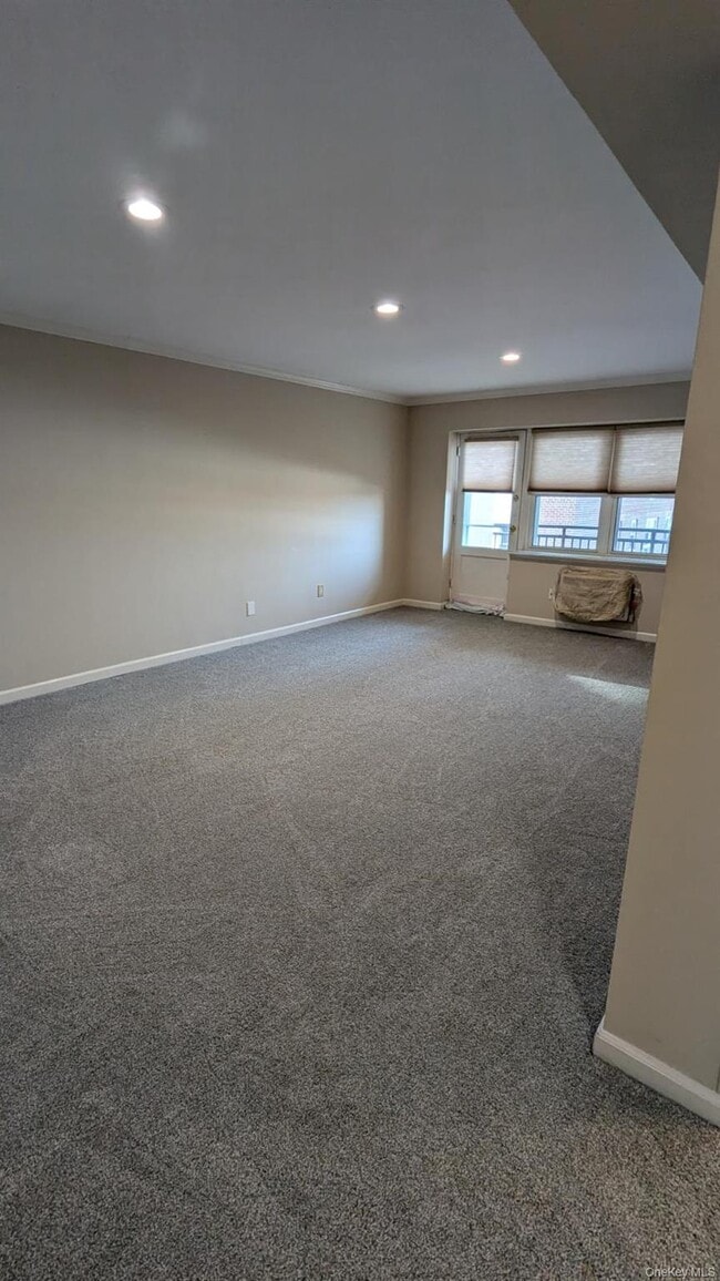 740 E Broadway Unit 2F
