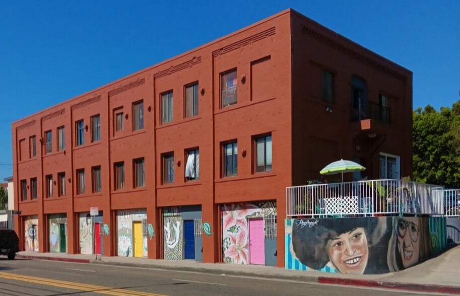 101 DUDLEY APARTMENT BUILDING
