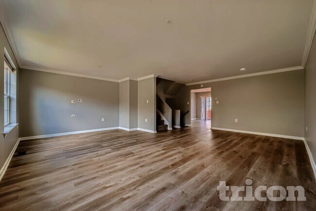 Photo - 4633 Sherwood Mills Rd