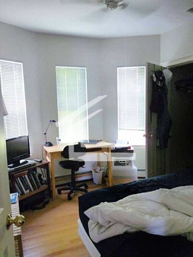 Photo - 27 Raymond St