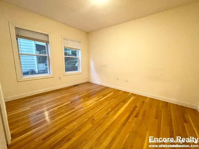 Photo - 128 Hillside St Unit #1