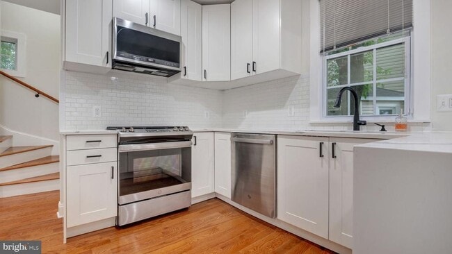 Building Photo - 3717 36th St Rental