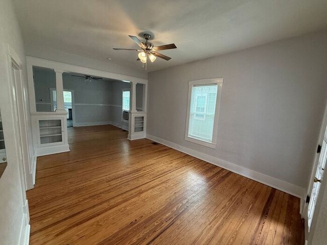 Photo - Pensacola - East Hill - 2 Bedroom, 1 Bathroom