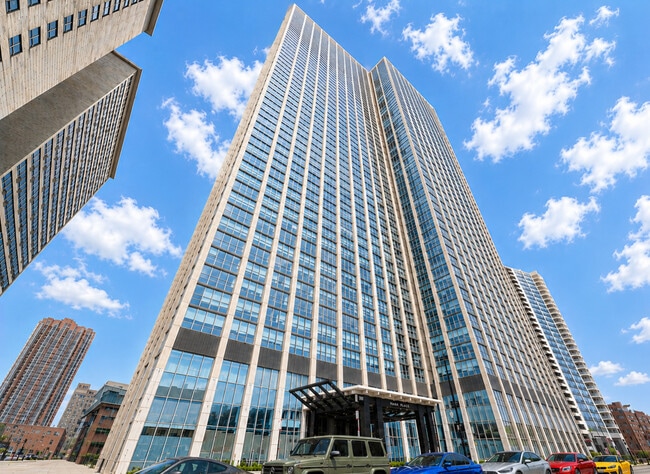Building Photo - 655 W Irving Park Rd