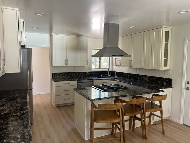 Building Photo - Experience Tranquil Living on Nearly Half ... Rental