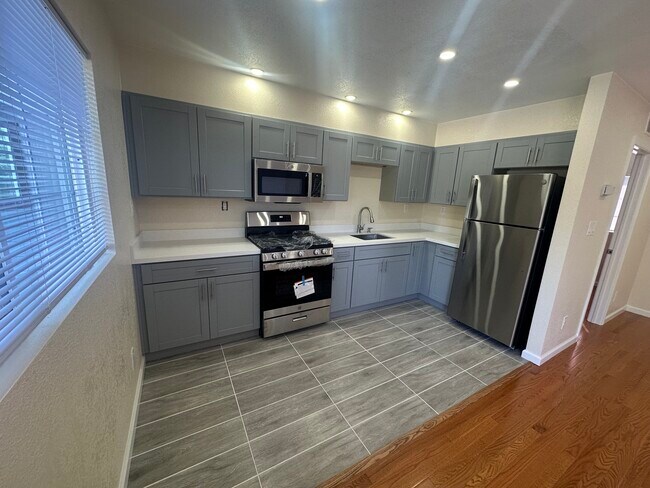 Photo - 4027 Fullington St Unidad 4027 fullington street