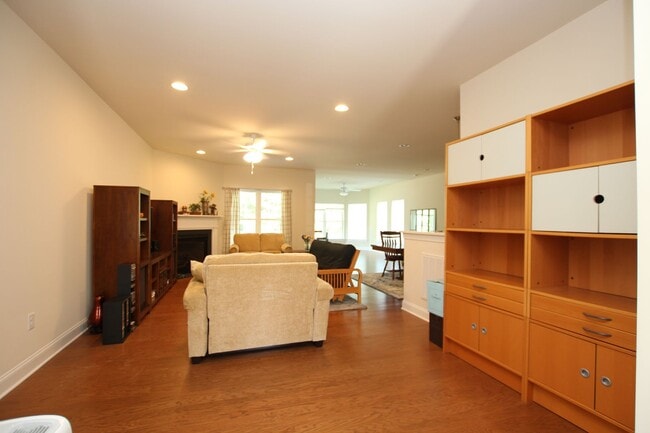 Photo - Maintenance Free Living!