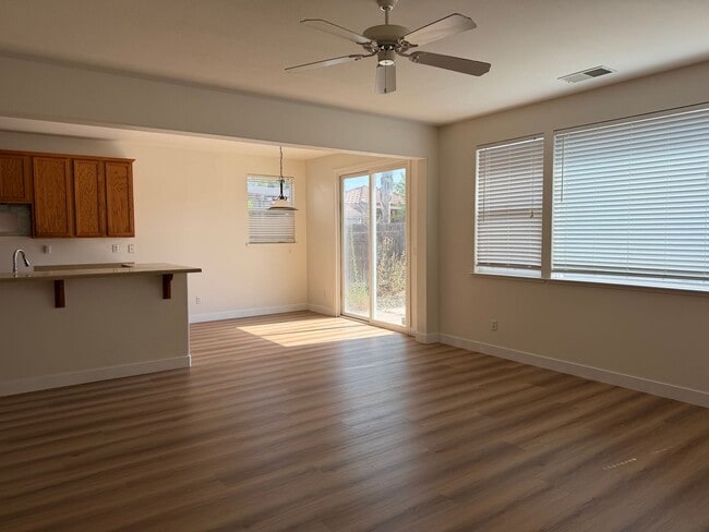Photo - 8313 Dandelion Dr