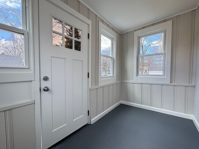 Photo - Newly Renovated Single Family in West Haven! Central A/C!