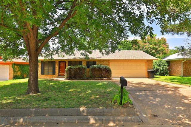 Photo - 2682 Madison Ave