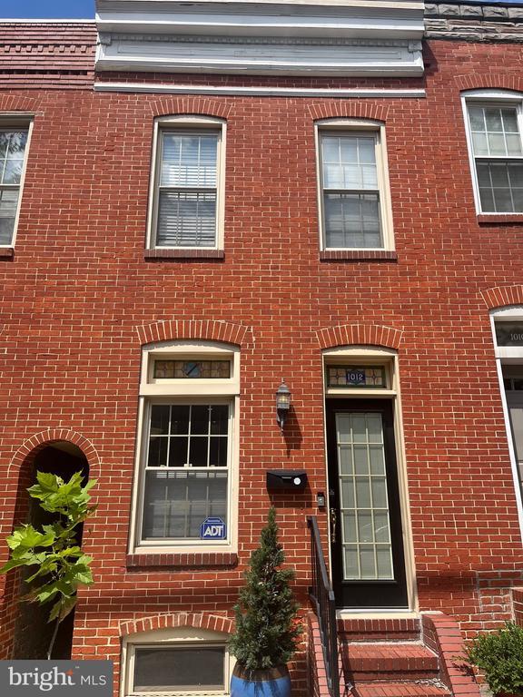 Photo - 1012 S Bouldin St Townhome