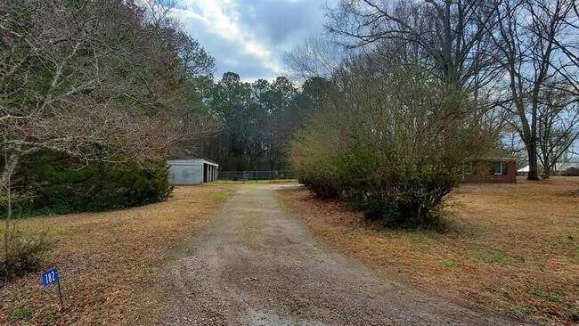 Photo - 180 N Burson Ave