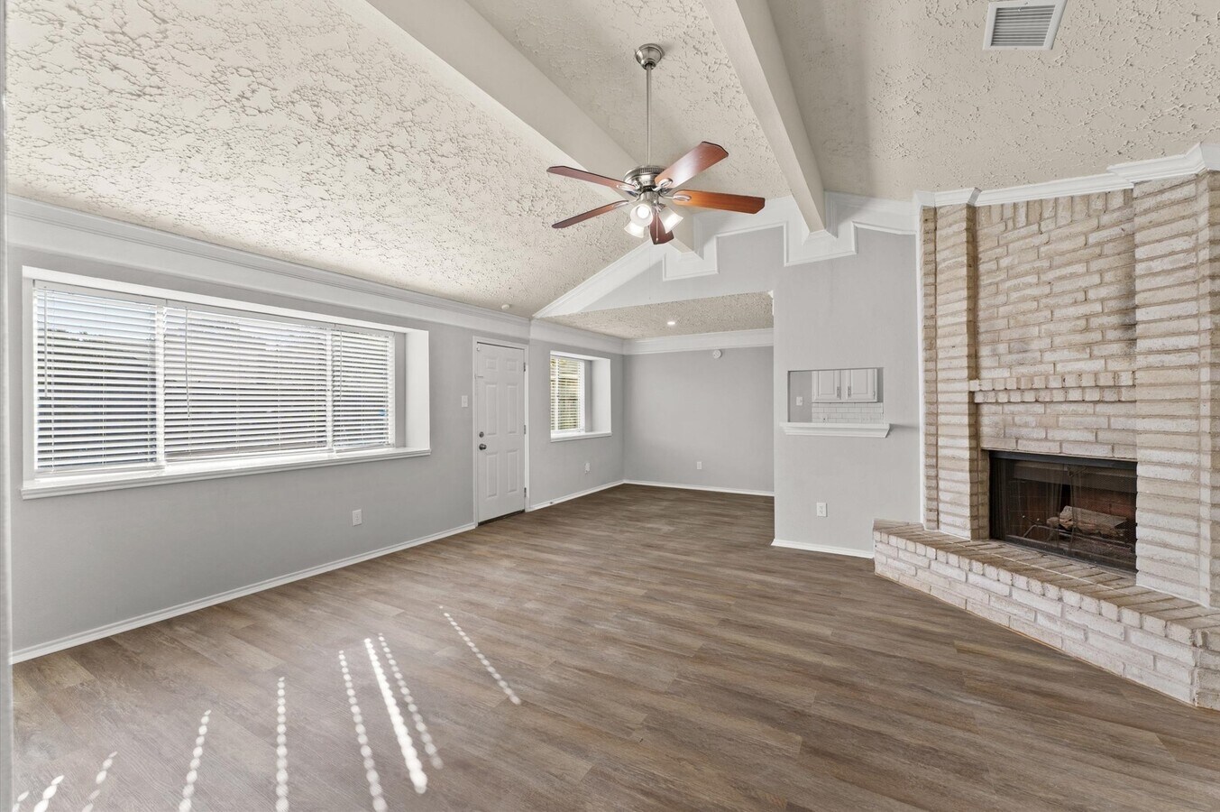 Photo - 14003 Vinehill Dr