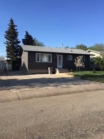 Photo - 9221-9111 111 Ave