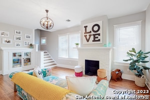 Photo - 619 Cedar St