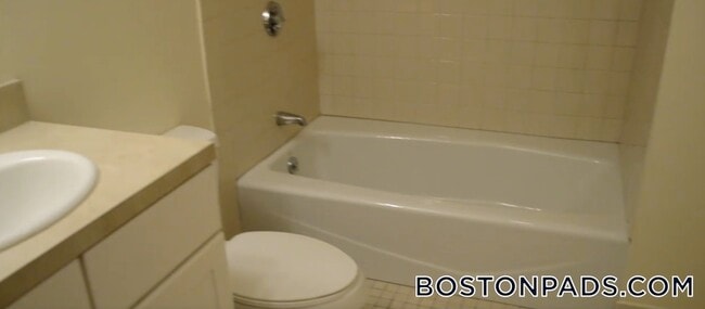 Photo - 40 Boylston St Unit 606