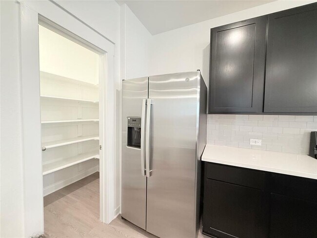 Photo - 148 Hartson Dr