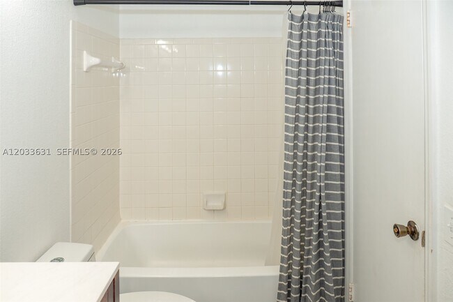 13060 Vista Isles Dr Unit 222