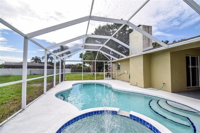 Photo - 2069 Country Meadows Ln