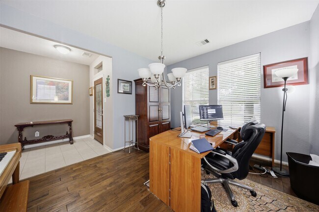 8635 Sunny Gallop Dr
