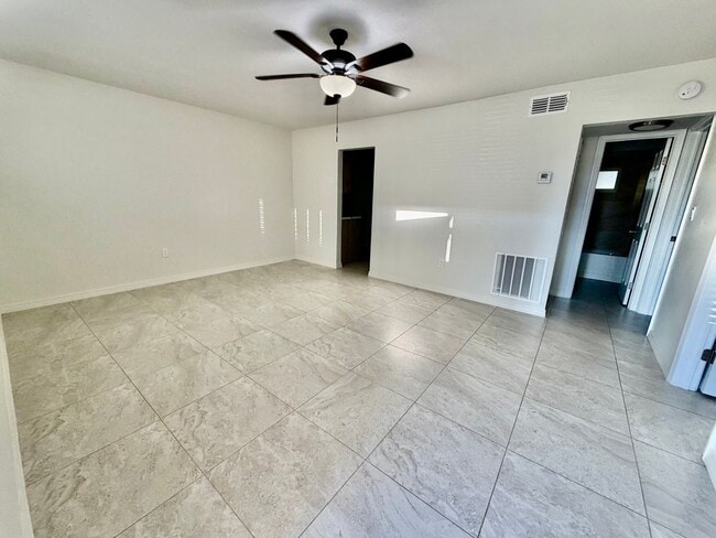 Photo - 1st Floor 2 bed 1 Bath Condo - MOVE IN SPECIAL -Apply now & Get Your Application Fee Credited at ... Unidad 3758 Lora Street,  2