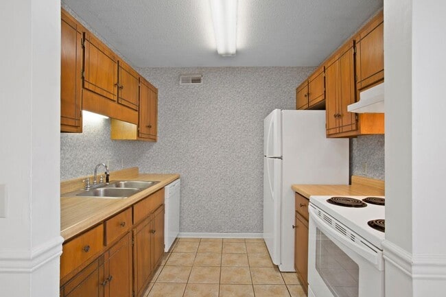 Eastgate Landing Apartments