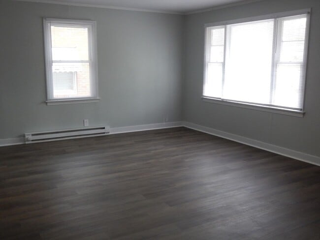 Photo - 1028 Proctor St