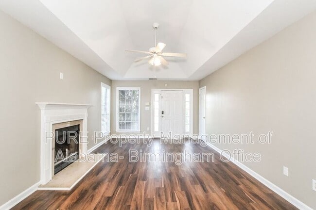 Photo - 108 Flagstone Ln
