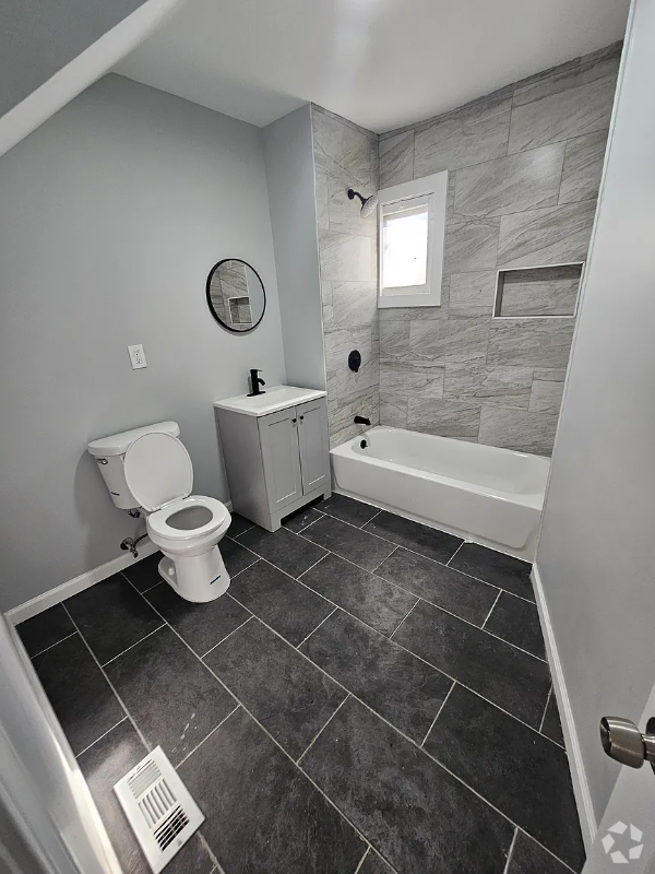 Building Photo - 2901 Wade Ave Unit 1 Rental