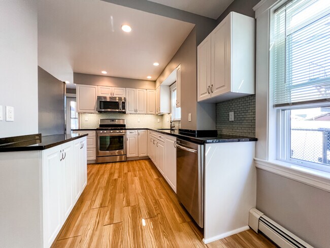21 Jefferson St Unit 1