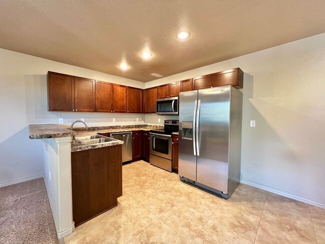 Photo - East6th203 (KC-AM) Unit 4