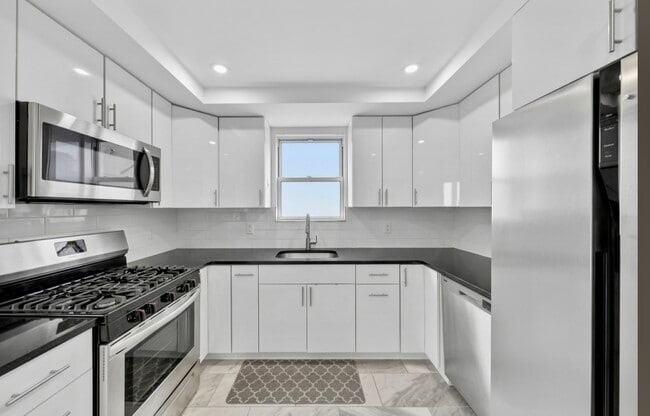 Photo - 106 White Rd