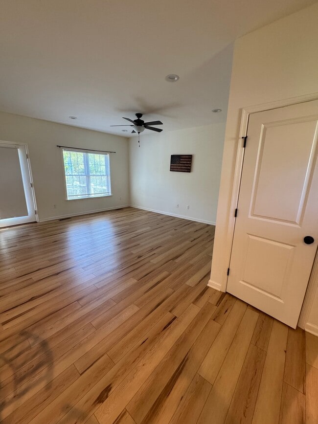 221 Barrington Dr