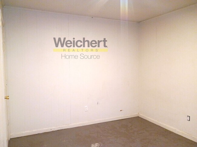 Photo - Budget-Friendly 2 Bedroom — Ready for Move-In Unidad 917-3