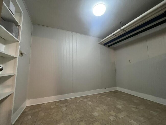 Photo - 255 State St