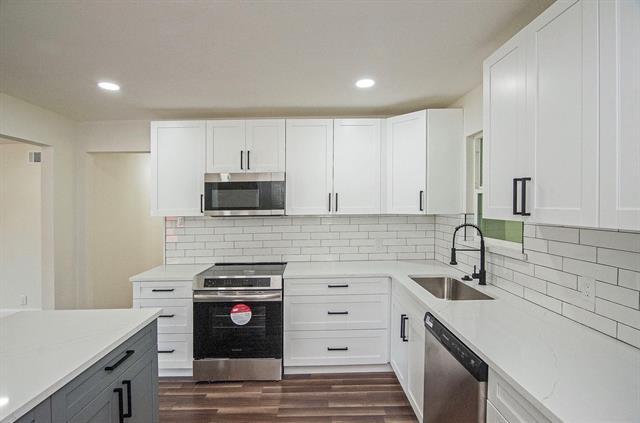 Photo - 2608 Lockhart Ave