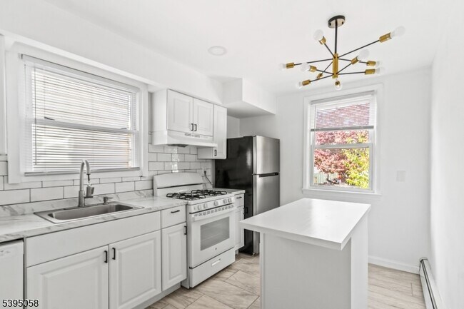 Photo - 205 N 16th St Unit 1