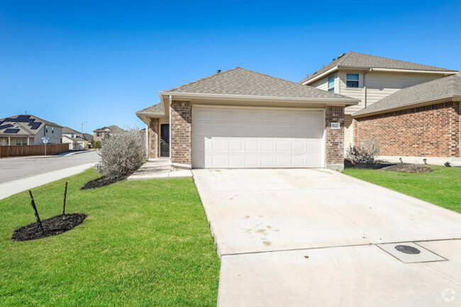 Building Photo - 5127 Blue Ranch Rental